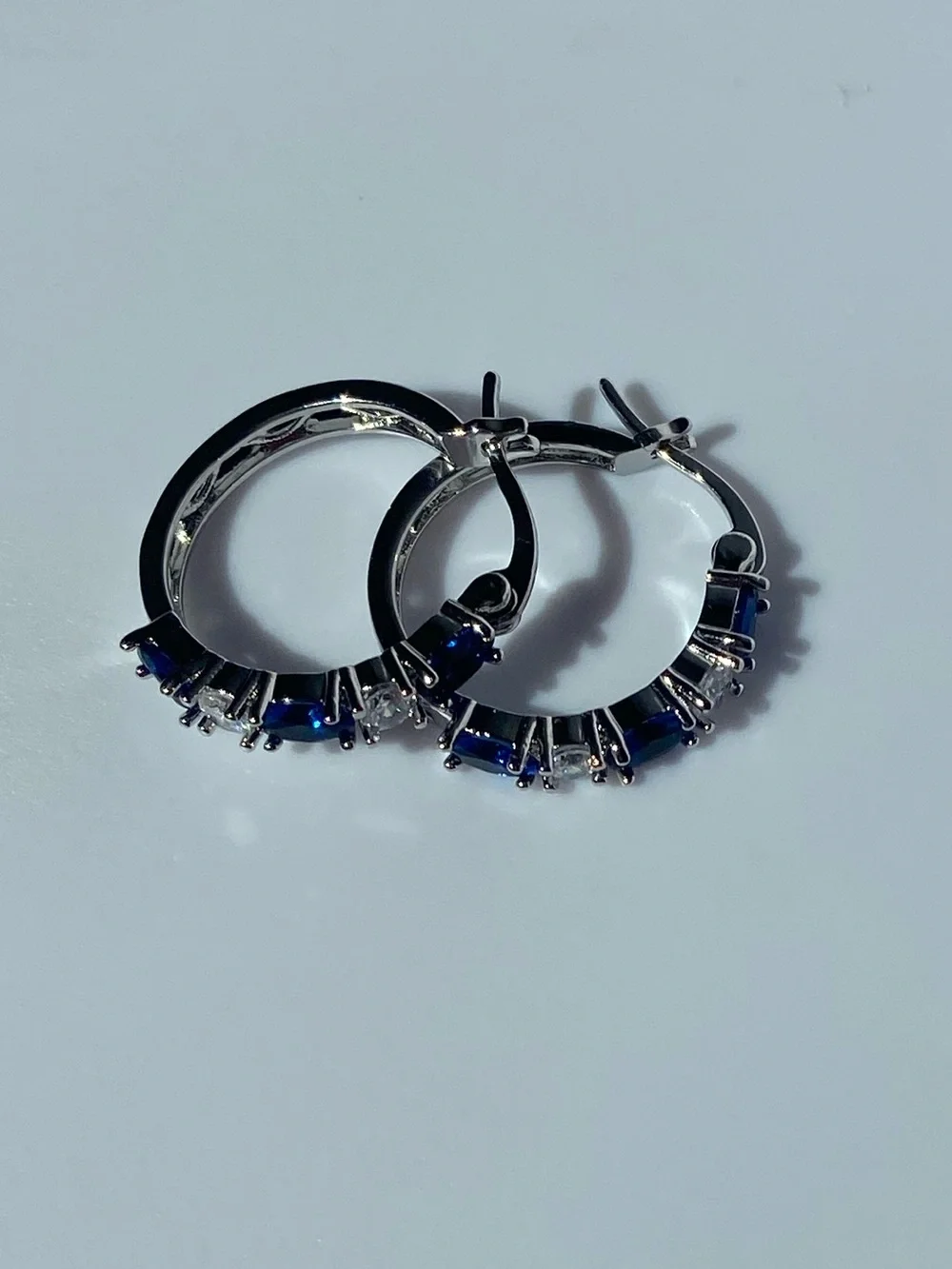 Fashion Rhinestone Crystal Hoop Earrings - New